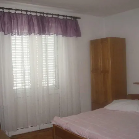 Lavander With Private Bathroom Гостевой дом *
